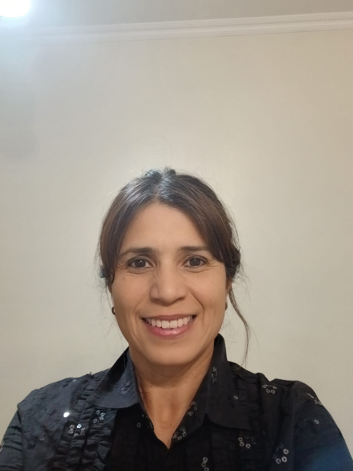 Ana Beatriz Ruidiaz, Licenciada en Obstetricia